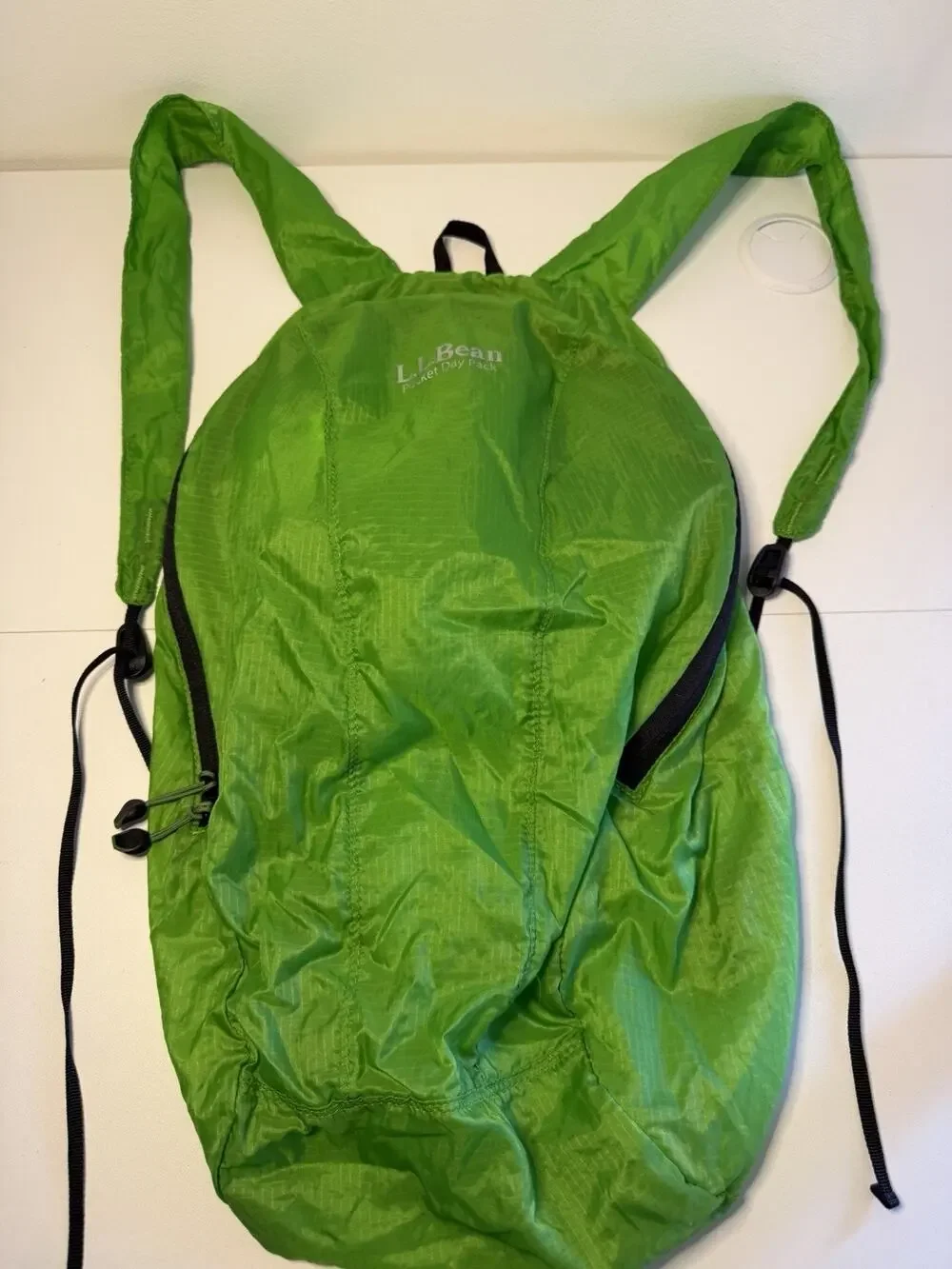 L.L. Bean Pocket Day Pack Backpack Green Ultra Lightweight Hiking Utility Travel
